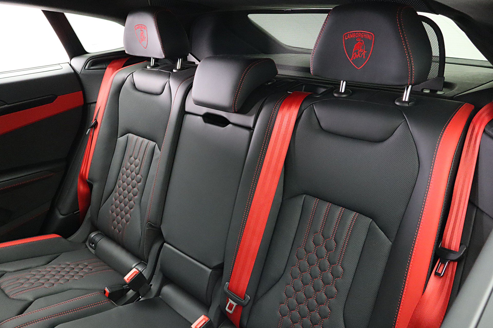 Used 2025 Lamborghini Urus S AWD/4WD image 26