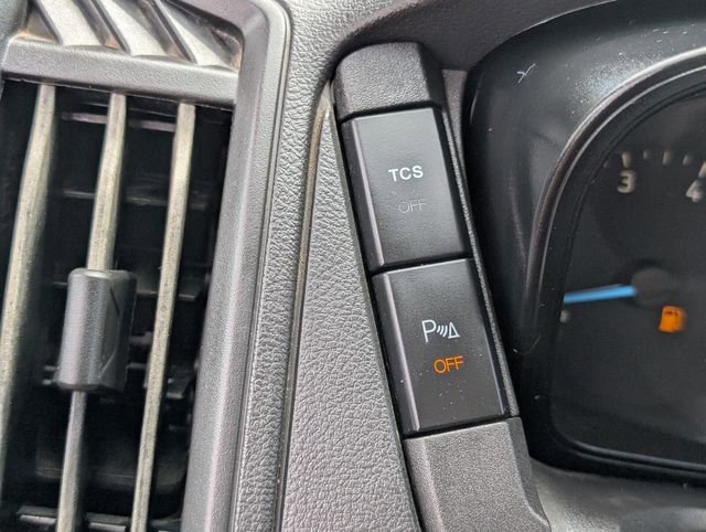 Used 2018 Ford Transit 250 Medium Roof image 31