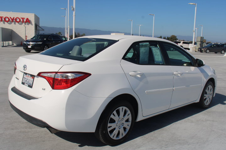Used 2014 Toyota Corolla LE w/ Body Protection Package FWD image 3