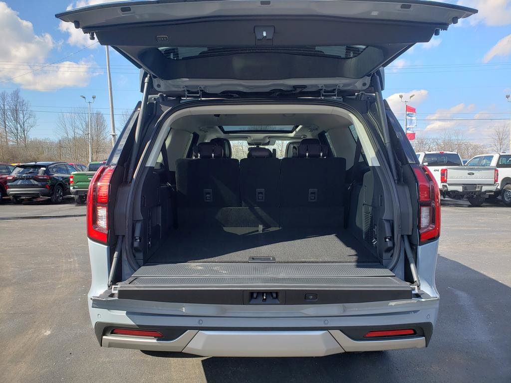 New 2026 Ford Expedition Max Platinum w/ Platinum Ultimate Package image 4