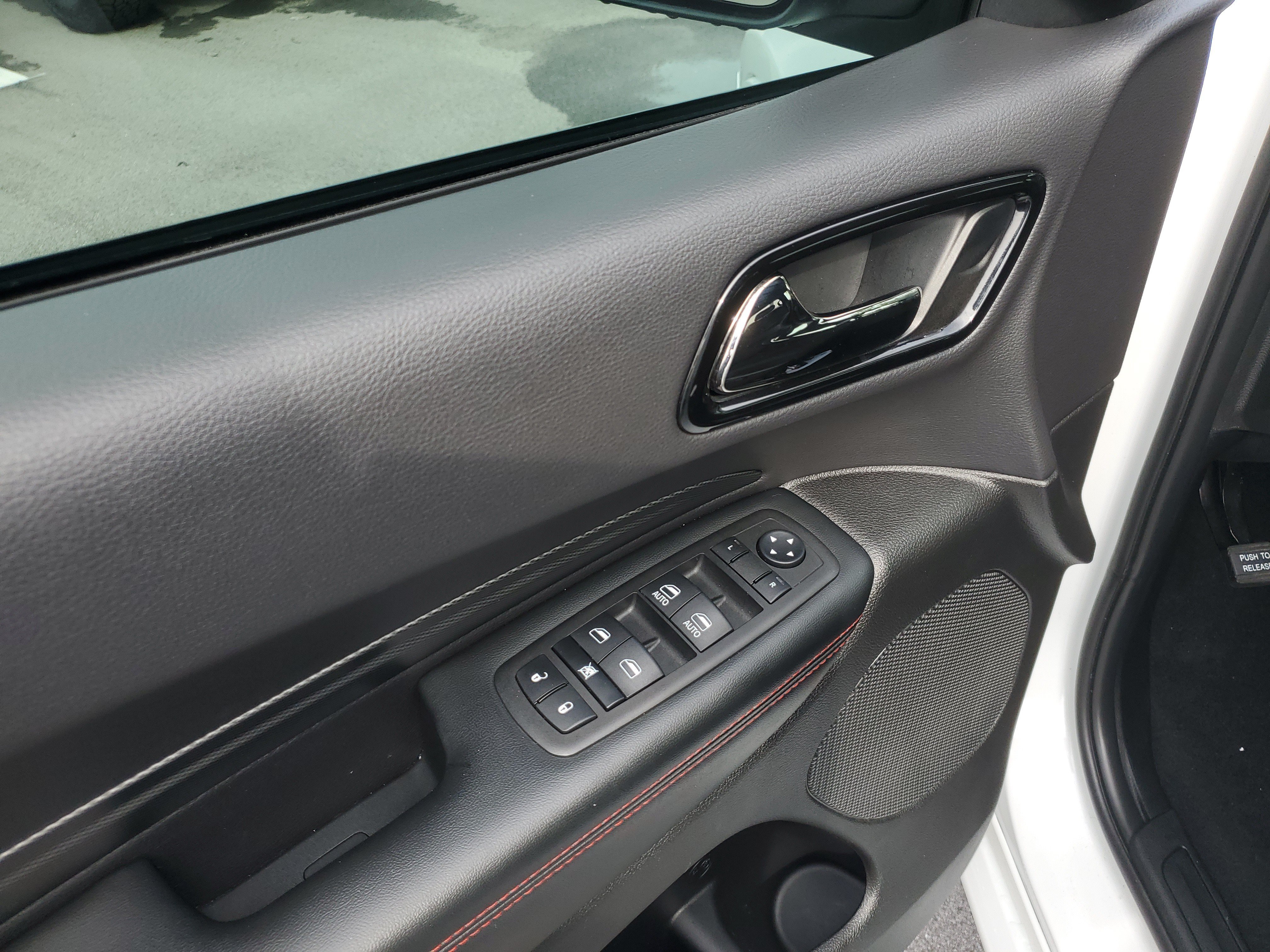 Used 2023 Dodge Durango GT w/ Blacktop Package RWD image 12