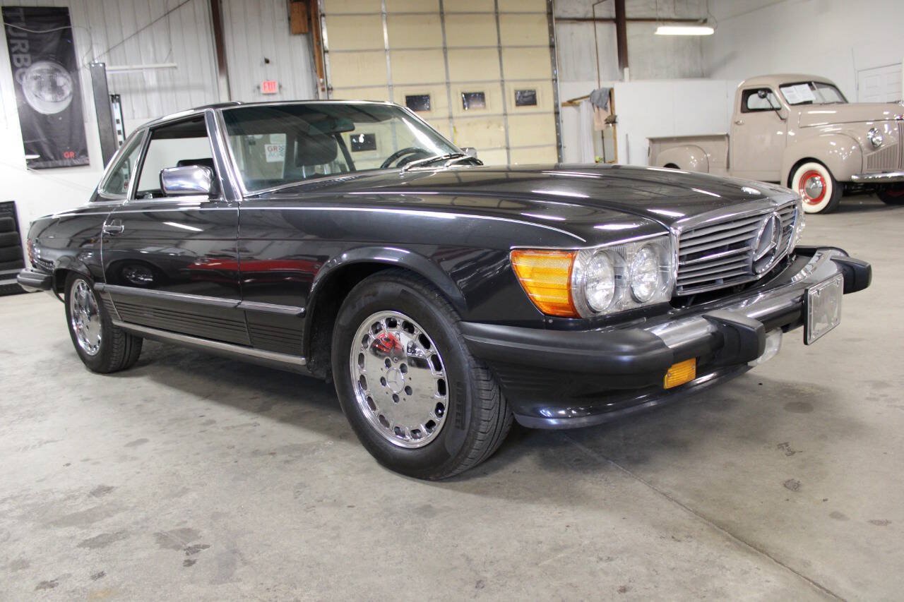 Used 1988 Mercedes-Benz 560 SL image 8
