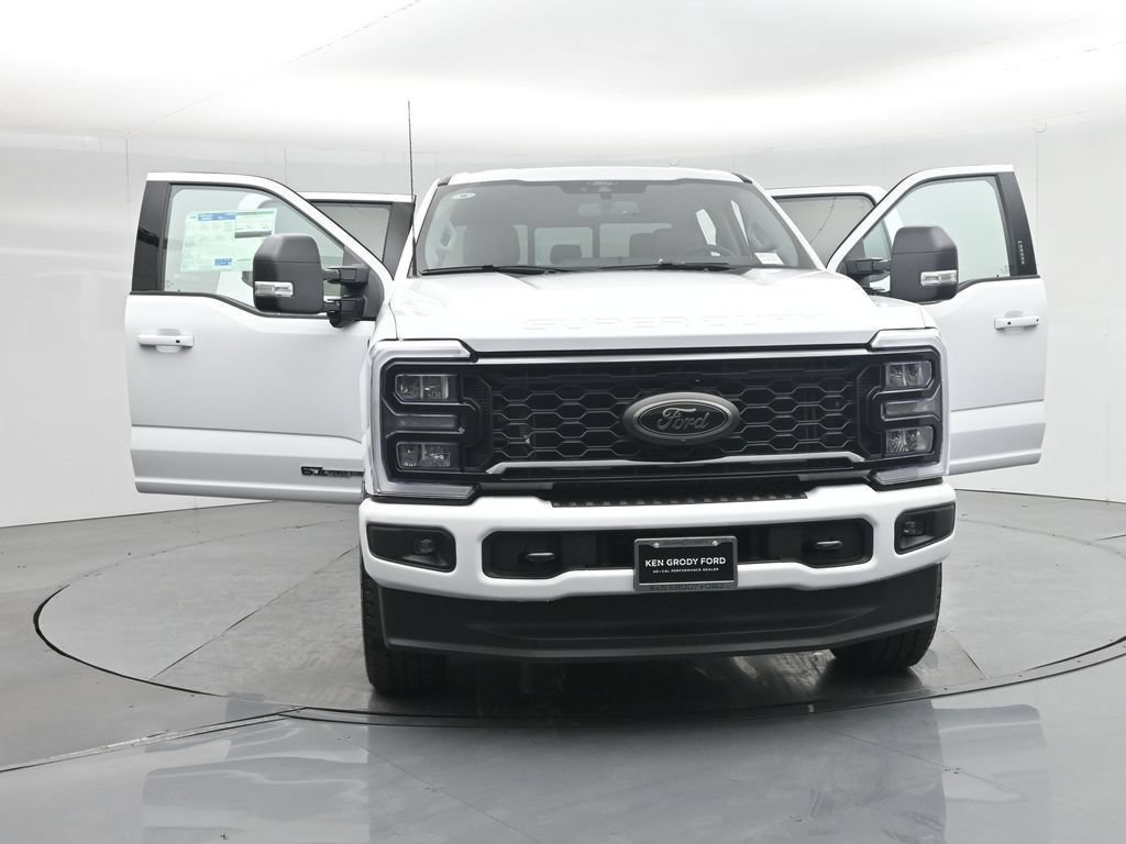 New 2026 Ford F350 XLT w/ XLT Premium Package AWD/4WD image 57