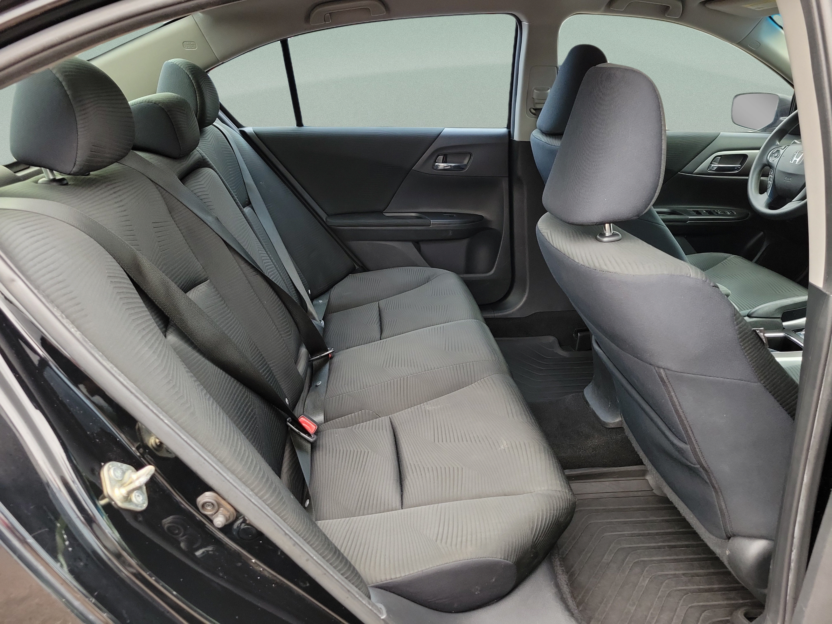 Used 2015 Honda Accord LX image 10