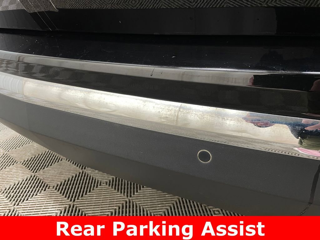 Used 2019 Chevrolet Equinox LT FWD image 14