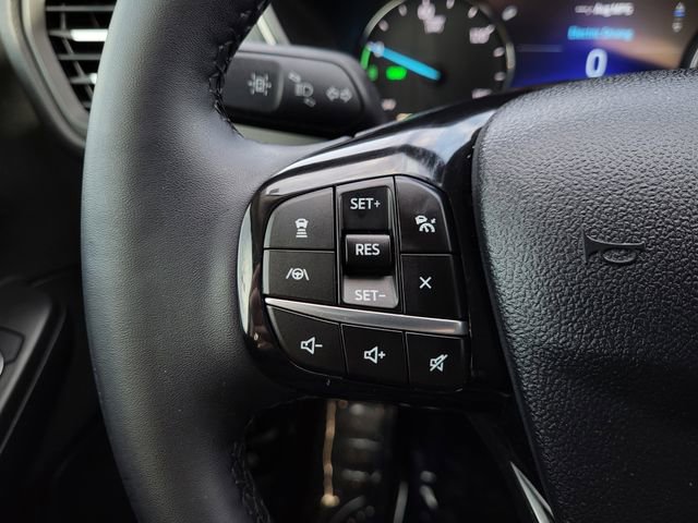 Used 2022 Ford Escape SEL w/ Class II Trailer Tow Package image 16