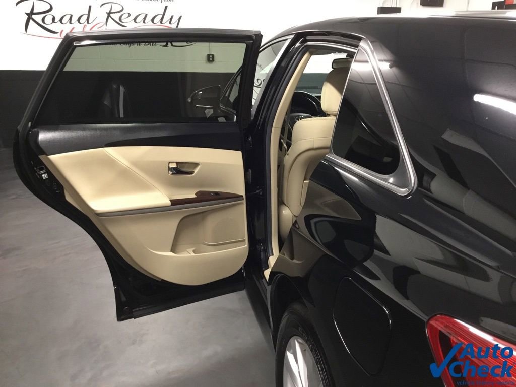 Used 2014 Toyota Venza LE AWD/4WD image 32