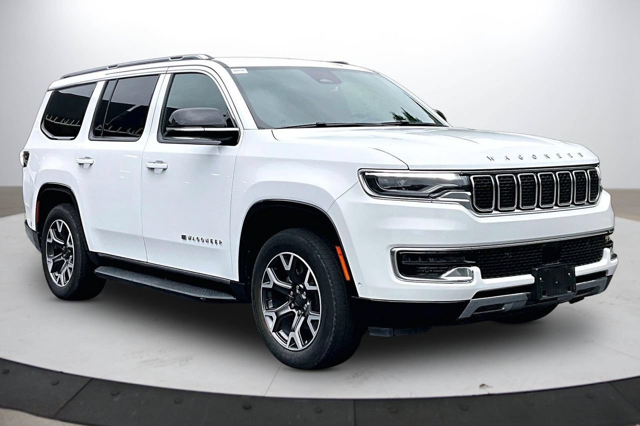 Certified 2024 Jeep Wagoneer Series III AWD/4WD image 2