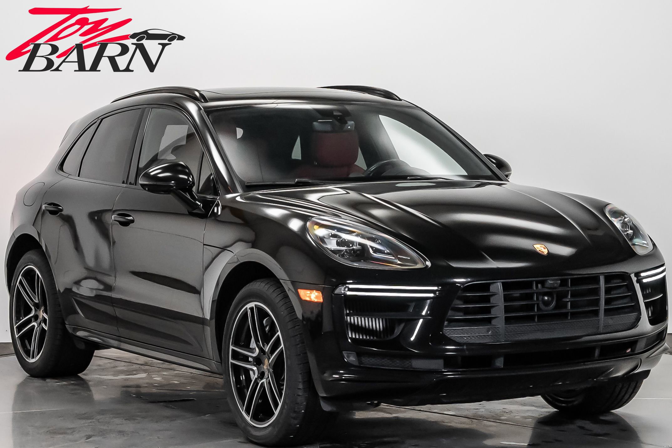Used 2020 Porsche Macan Turbo image 7