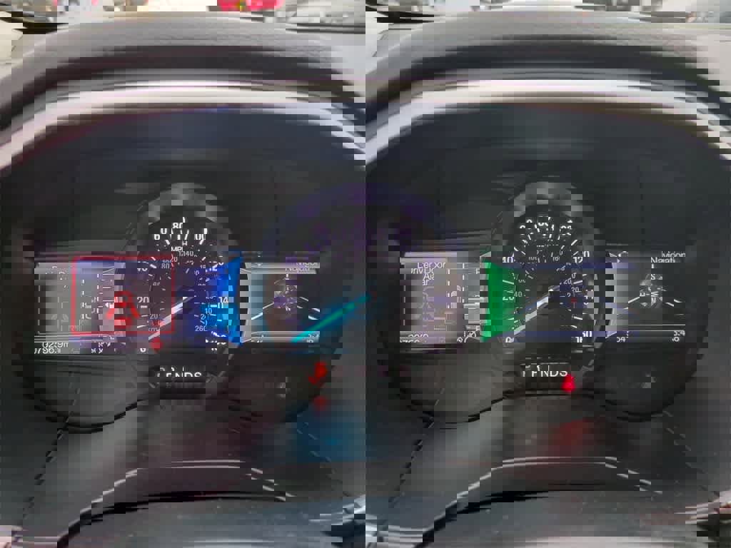 Used 2019 Ford Edge SEL w/ Equipment Group 201A image 26