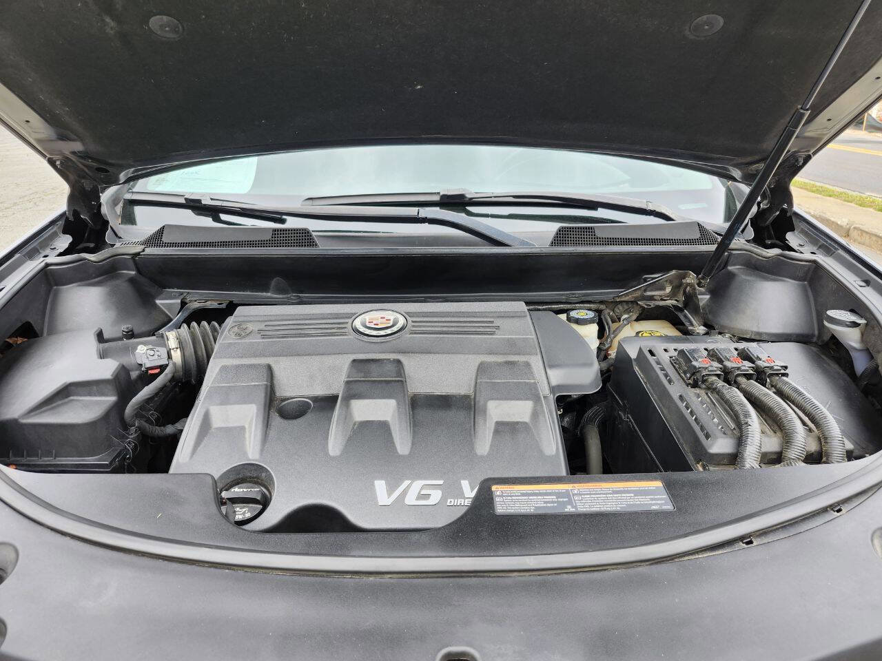 Used 2016 Cadillac SRX Luxury image 24