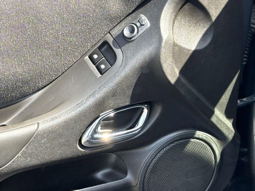 Used 2010 Chevrolet Camaro SS w/ RS Package image 15