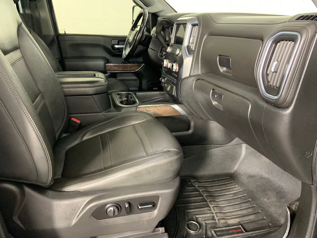 Used 2020 GMC Sierra 3500 Denali w/ Denali Ultimate Package image 17