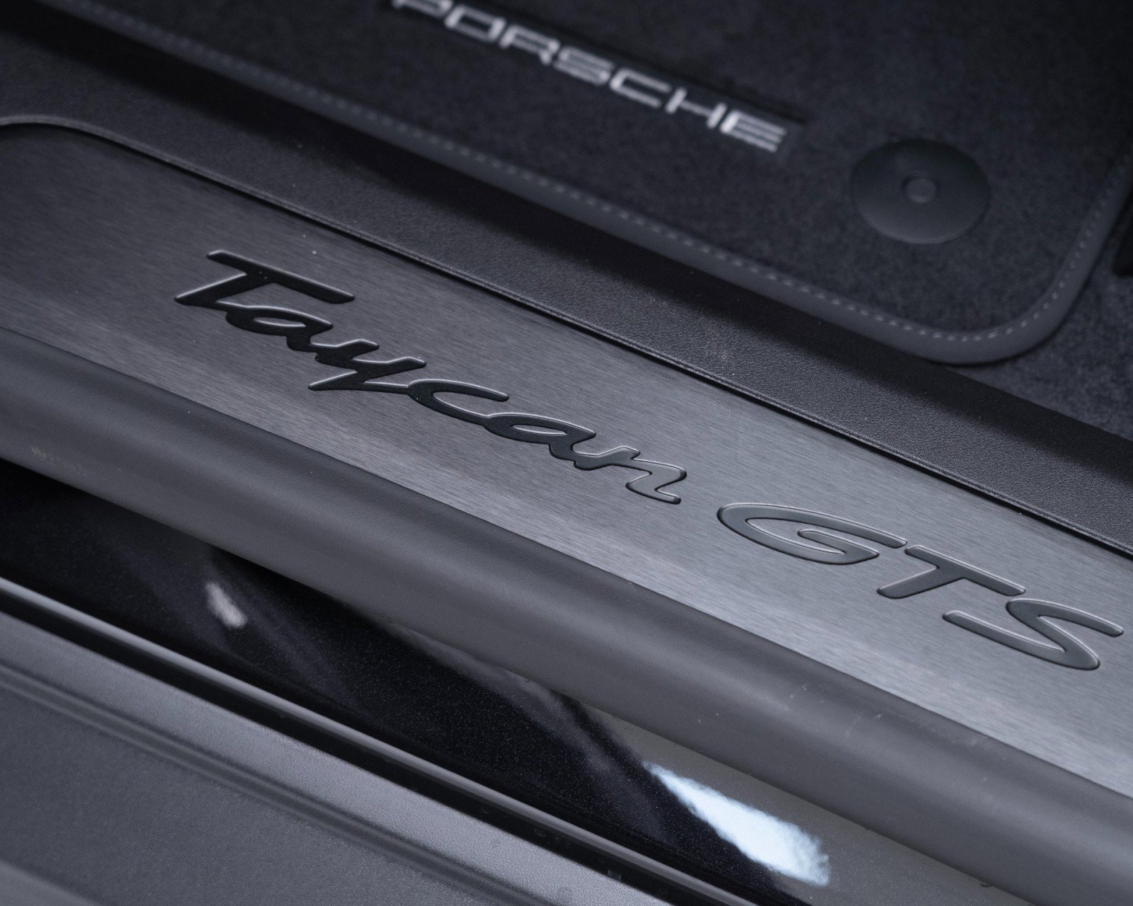 New 2026 Porsche Taycan GTS image 15