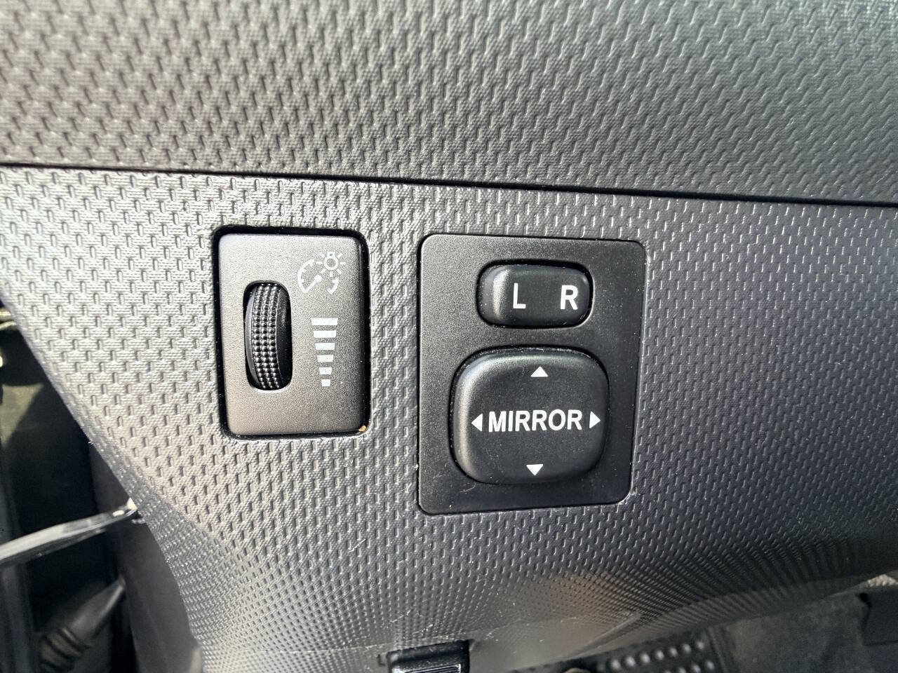 Used 2009 Scion xD FWD image 22