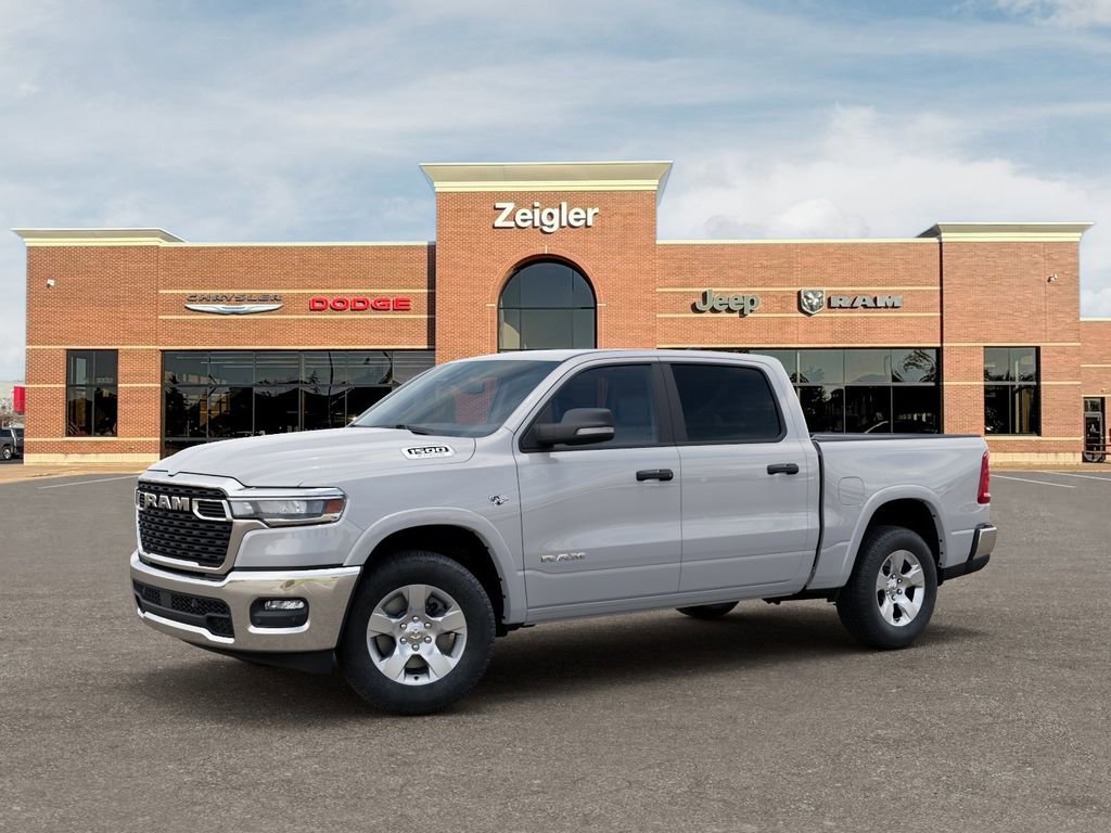 New 2026 RAM 1500 4x4 Crew Cab image 2