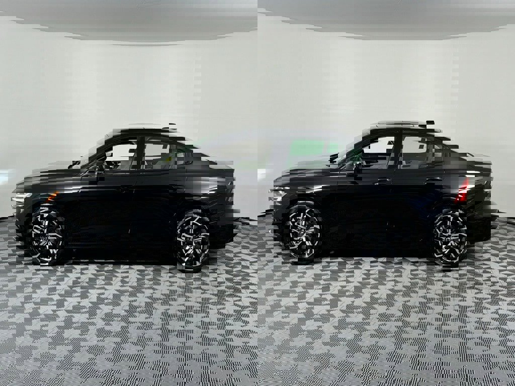 New 2024 Volvo S60 B5 Plus w/ Climate Package image 10