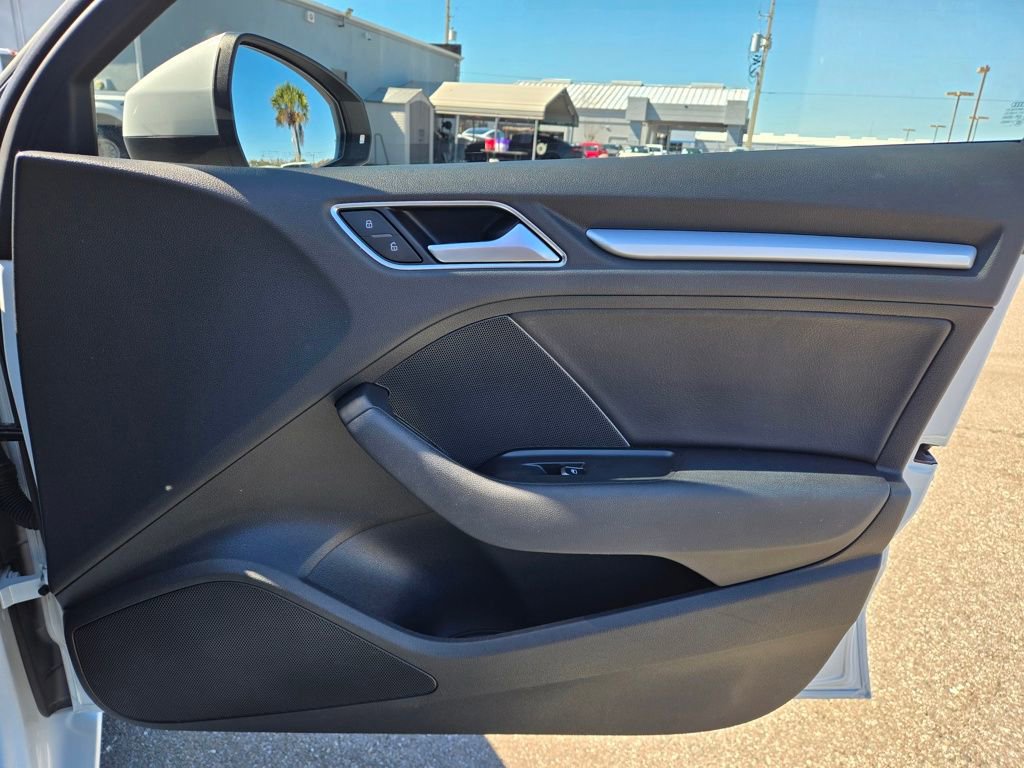 Used 2016 Audi A3 1.8T Premium image 41