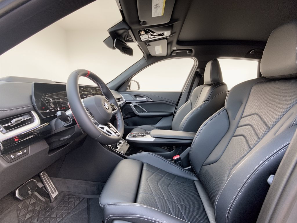 New 2026 BMW X1 M35i w/ Technology Package AWD/4WD image 5