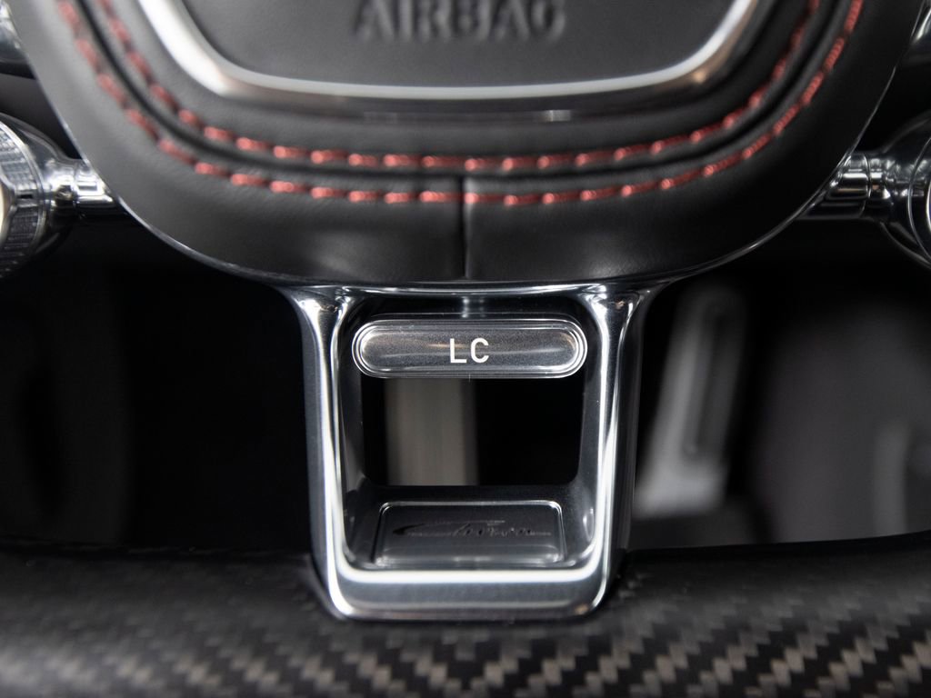 Used 2019 Bugatti Chiron image 38