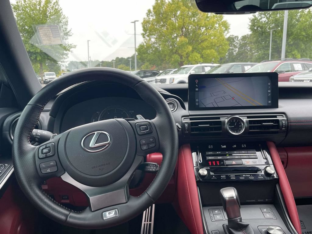 Used 2025 Lexus IS 350 F Sport w/ Navigation Package RWD image 15