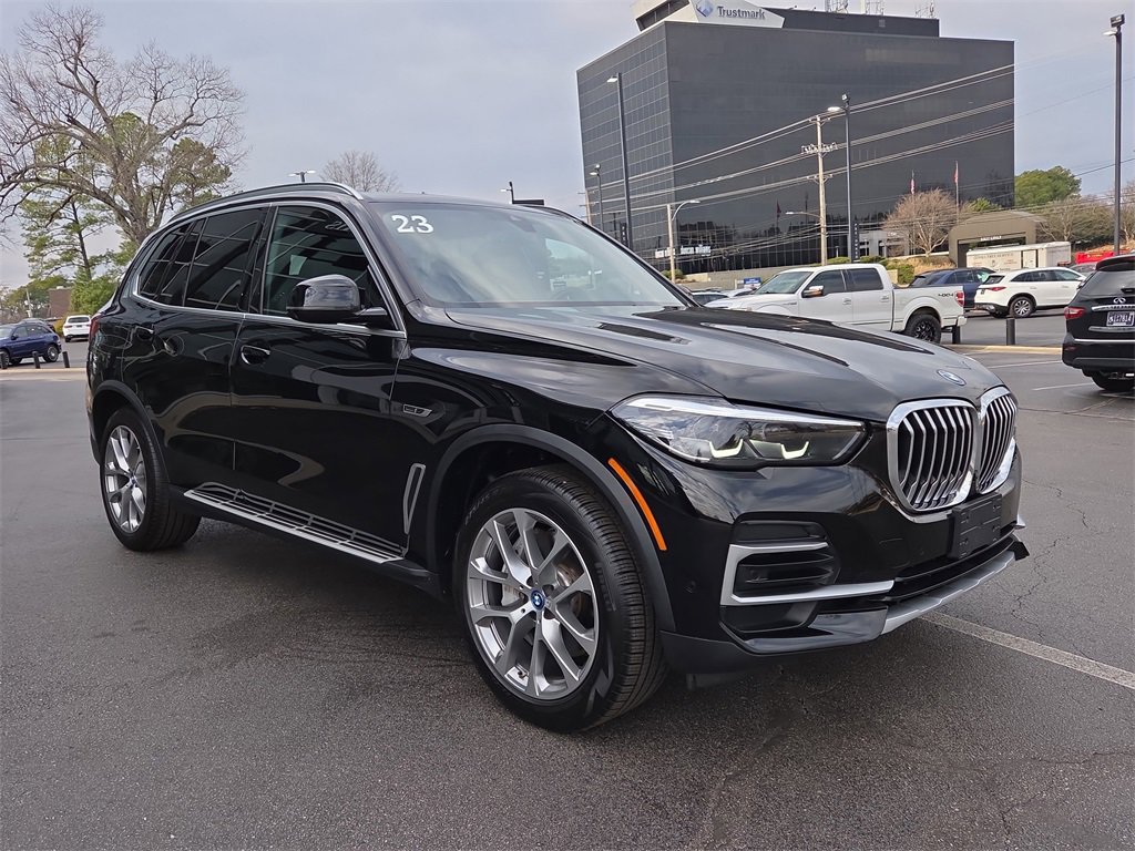 Used 2023 BMW X5 xDrive45e image 7