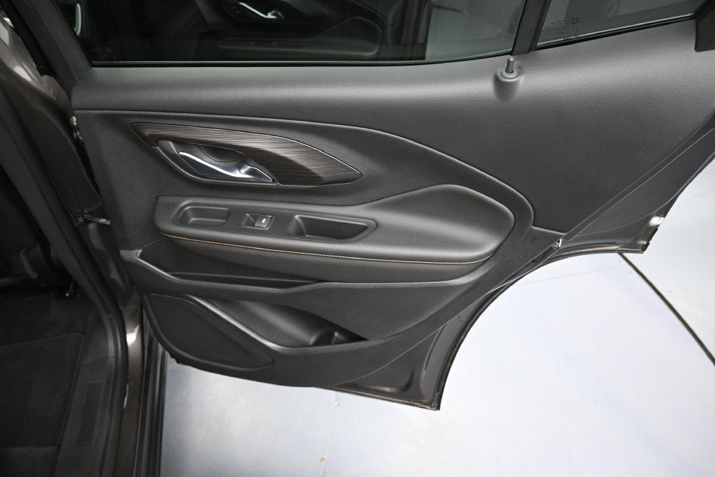 Used 2020 GMC Terrain SLT FWD image 27