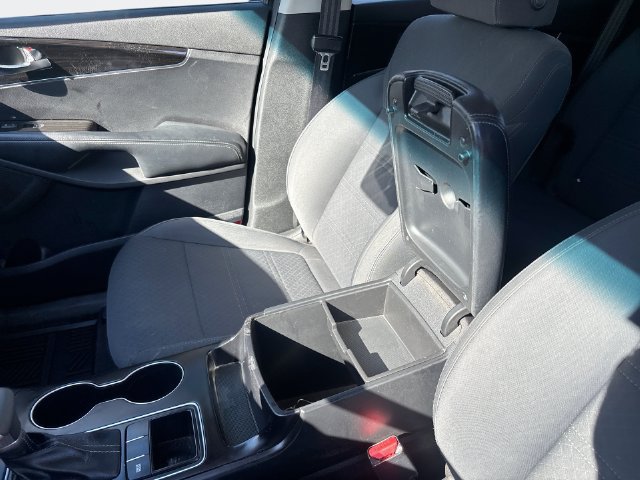 Used 2019 Kia Sorento L FWD image 20