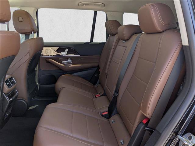 New 2026 Mercedes-Benz GLS 450 4MATIC image 16