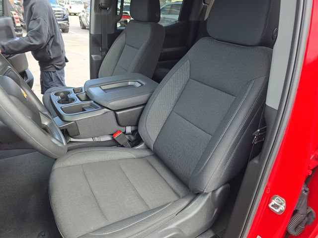 Used 2025 Chevrolet Silverado 1500 Custom image 14