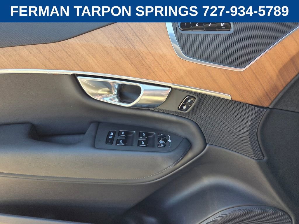Certified 2025 Volvo XC90 B6 Plus image 21