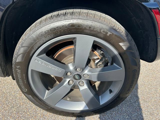 Used 2025 Land Rover Defender 110 V8 image 11