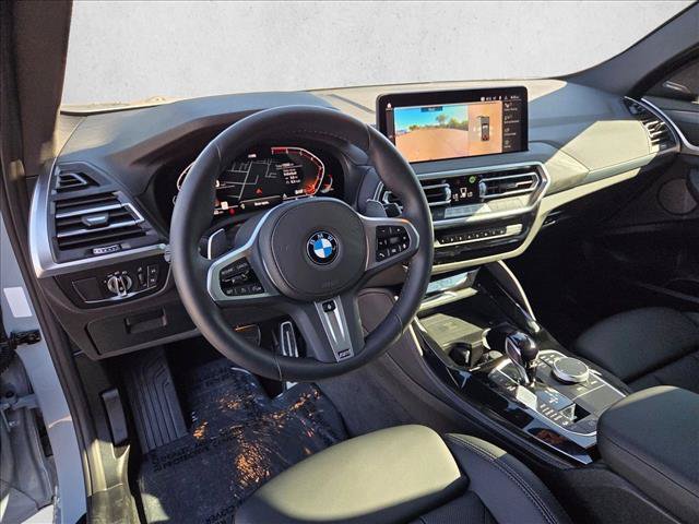 Used 2025 BMW X4 xDrive30i w/ Premium Package AWD/4WD image 13