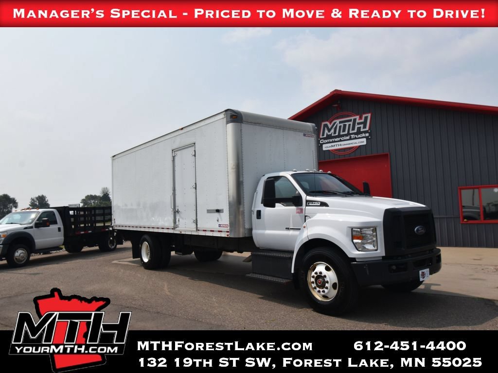 Used 2019 Ford F750 2WD Regular Cab Super Duty image 1