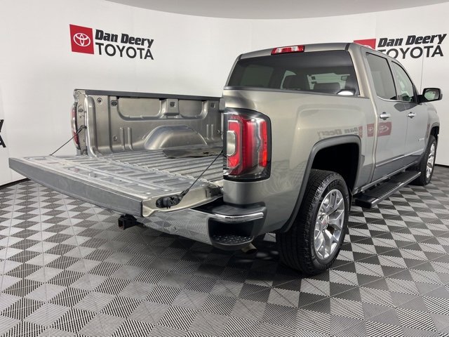 Used 2017 GMC Sierra 1500 SLT w/ SLT Premium Package image 17