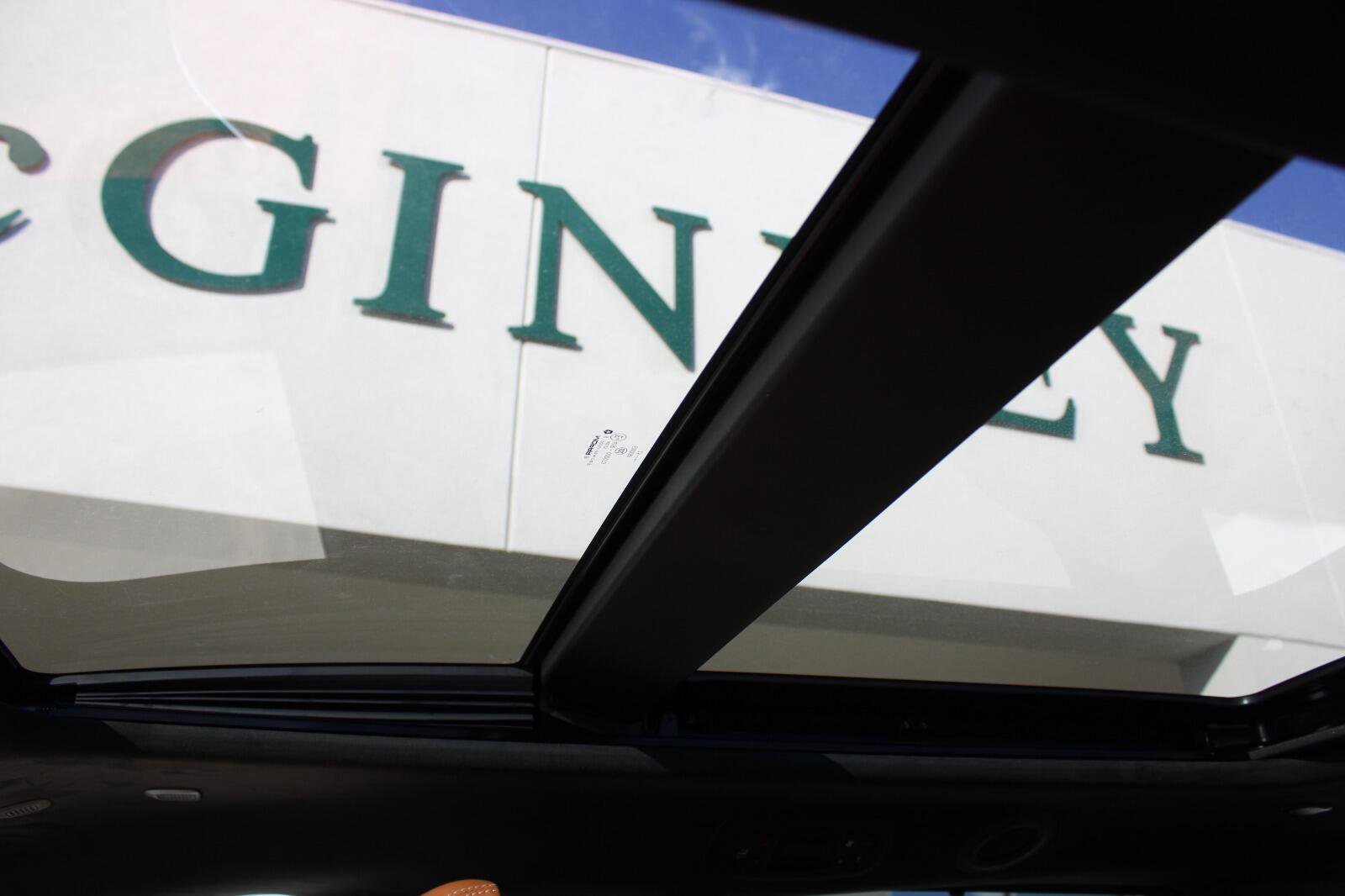 New 2026 Chrysler Pacifica Pinnacle image 19