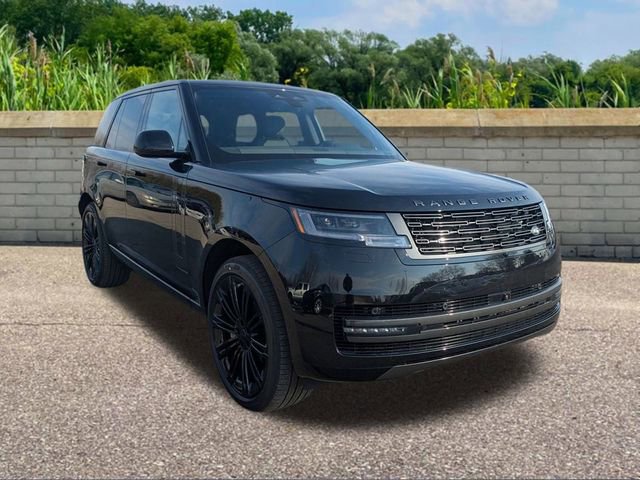 New 2026 Land Rover Range Rover SE video 3