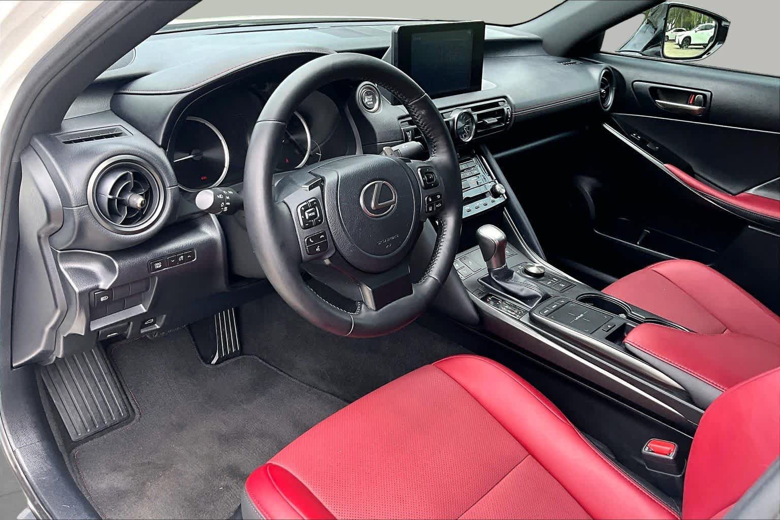 Used 2024 Lexus IS 300 w/ Comfort Package RWD image 18