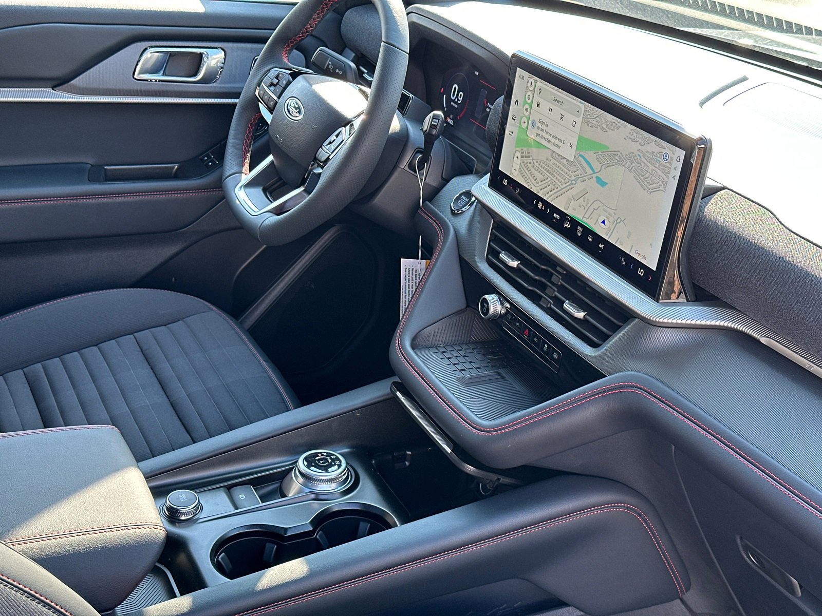 New 2025 Ford Explorer ST-Line w/ Premium Package image 10