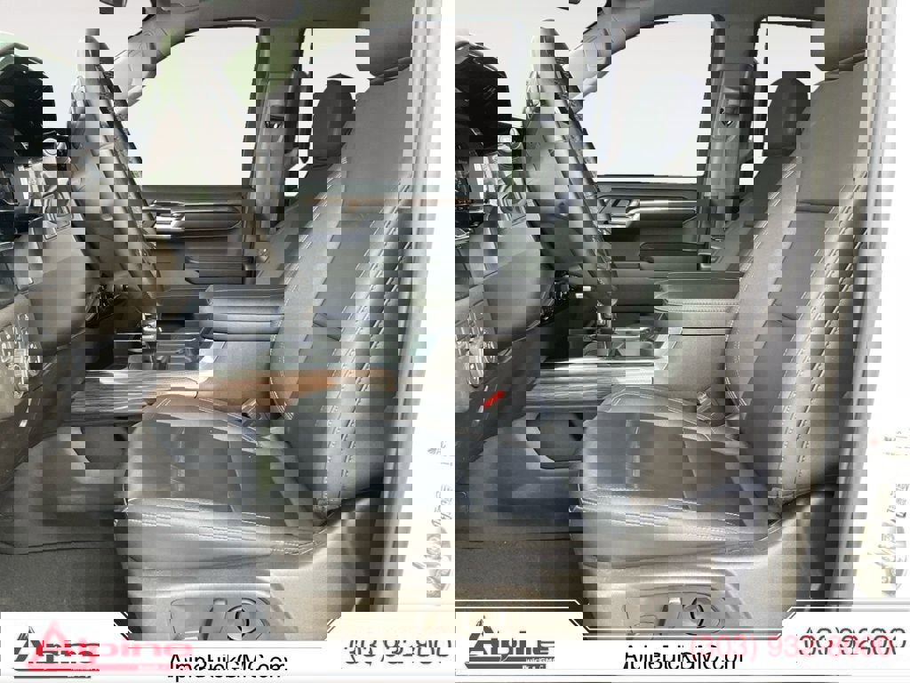 Used 2024 Chevrolet Silverado 1500 RST w/ Redline Edition image 9