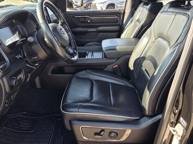 Used 2024 RAM 1500 Limited w/ Body Color Bumper Group image 9