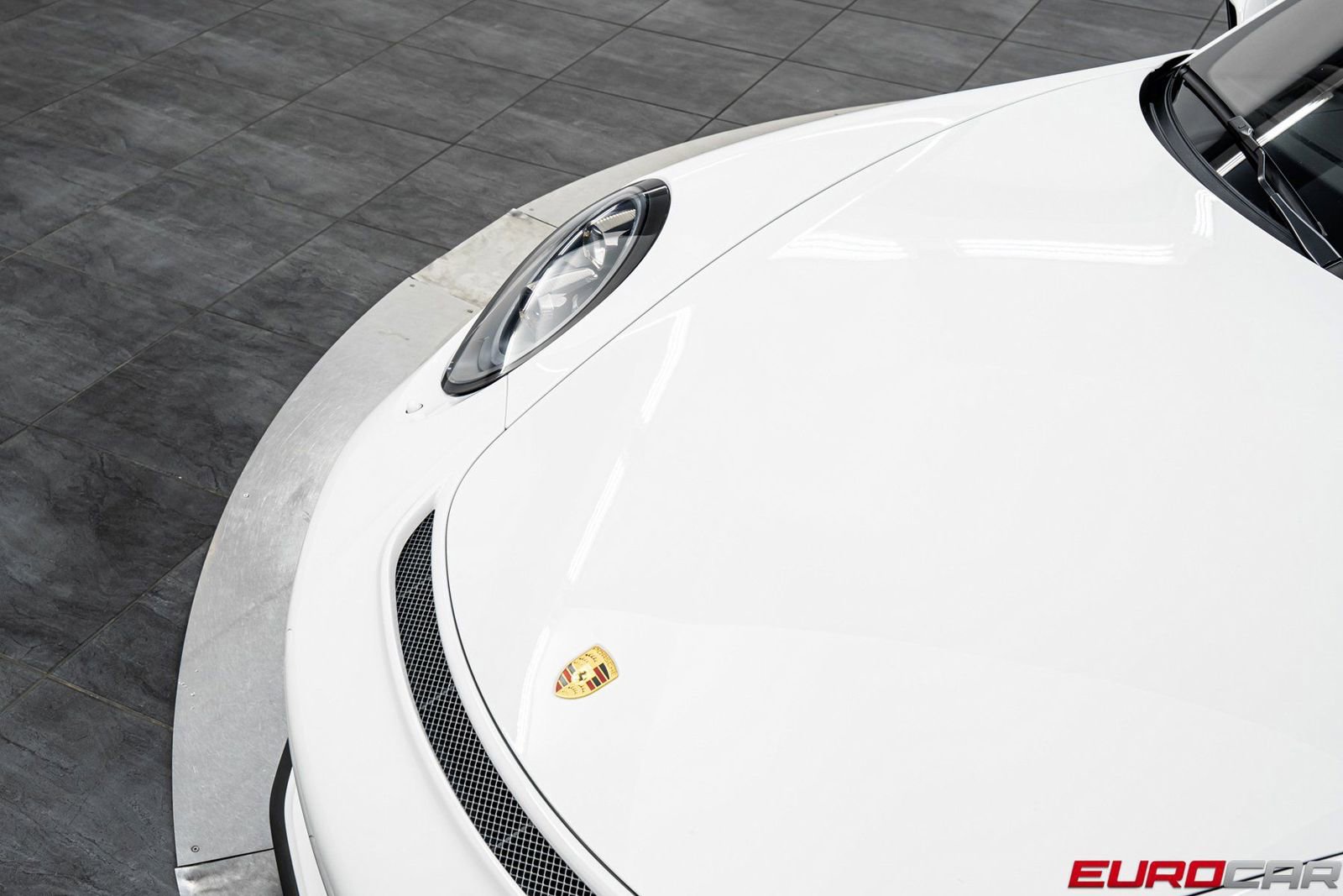 Used 2018 Porsche 911 GT3 image 9