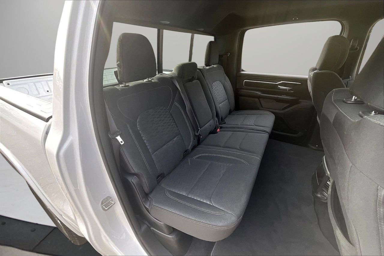 Used 2025 RAM 1500 Big Horn AWD/4WD image 24