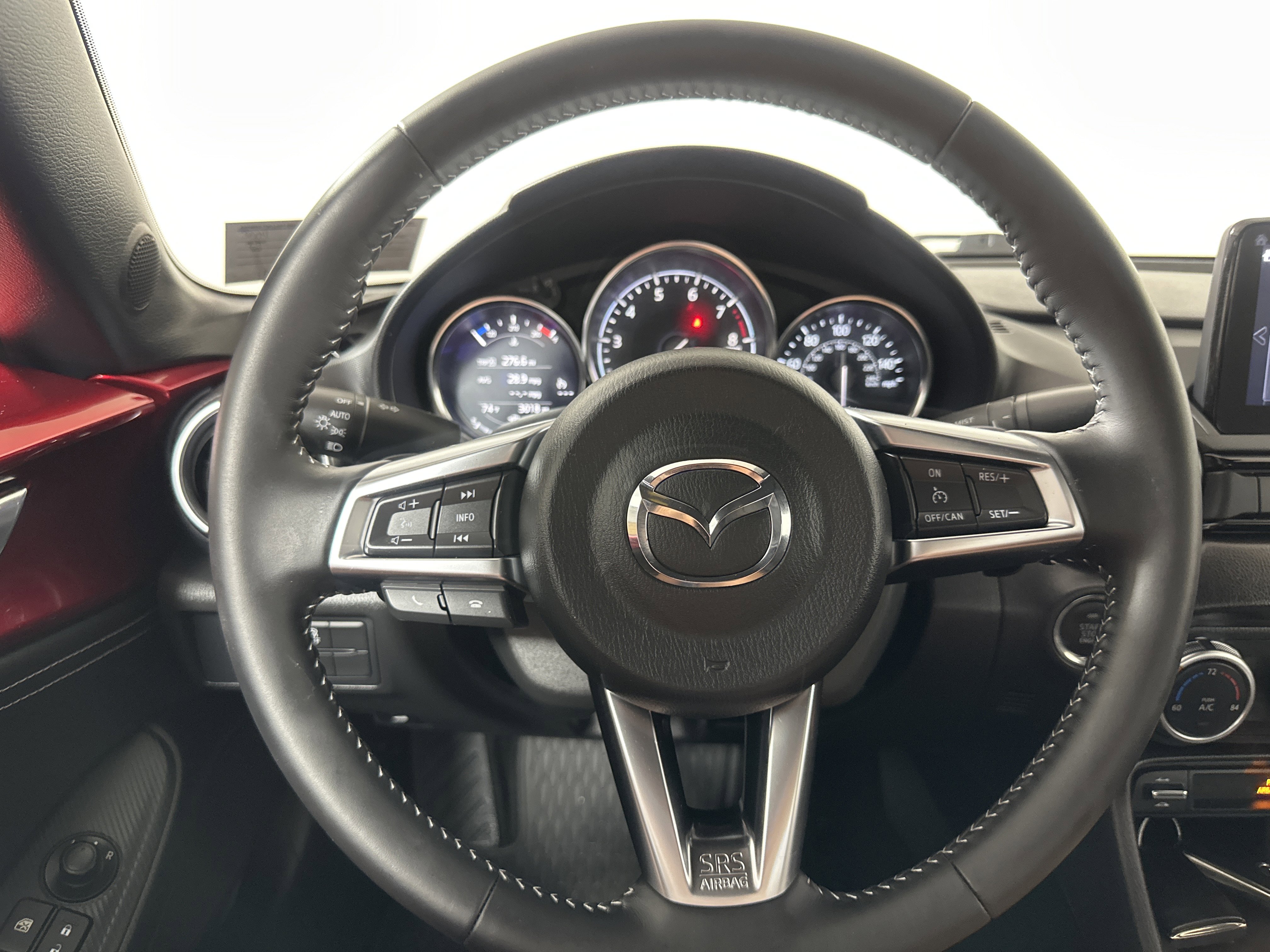 Used 2023 MAZDA MX-5 Miata Grand Touring w/ Weather Package image 12