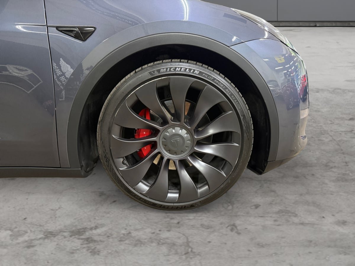 Used 2021 Tesla Model Y Performance AWD/4WD image 8