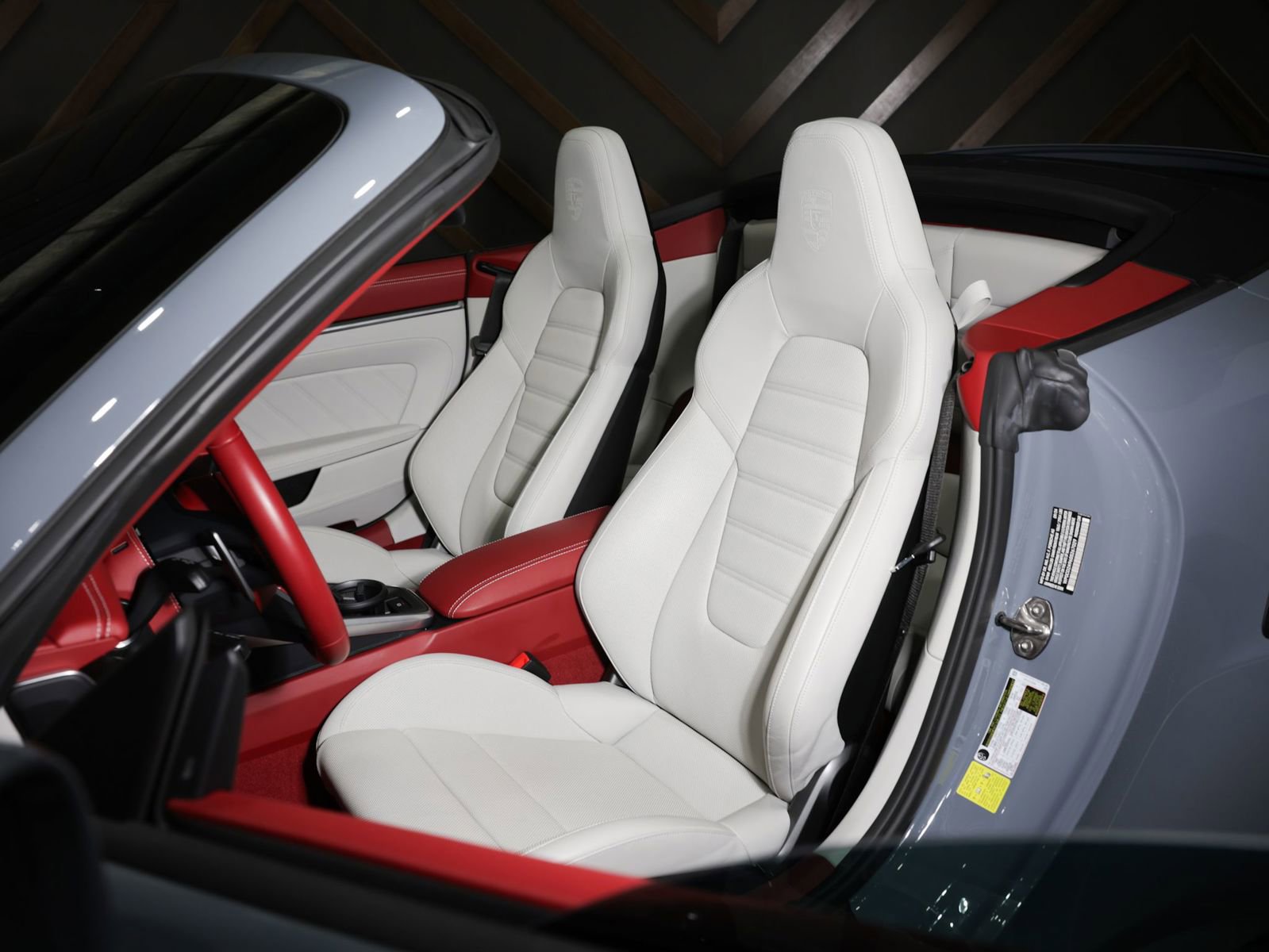 Used 2025 Porsche 911 Turbo S image 36