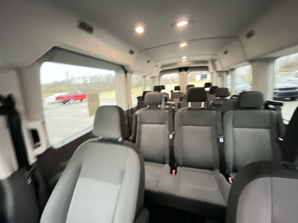 Used 2024 Ford Transit 350 XLT image 22