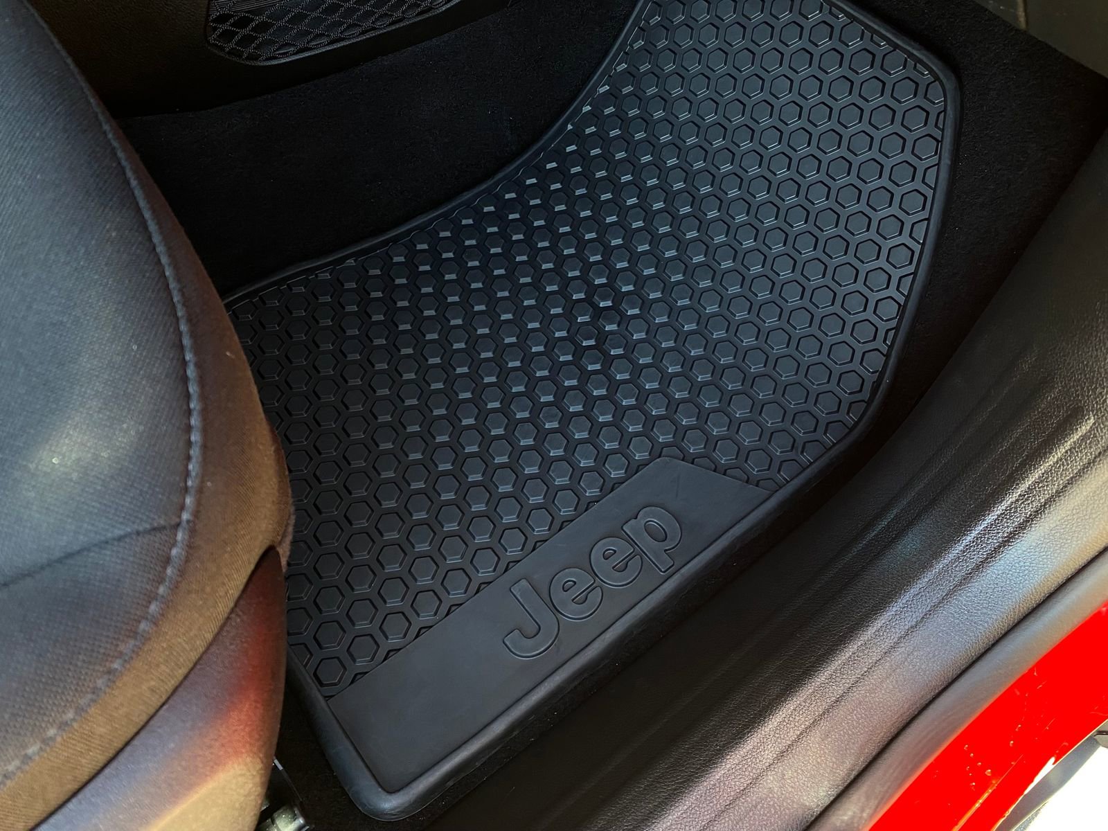 Used 2023 Jeep Renegade Latitude image 14