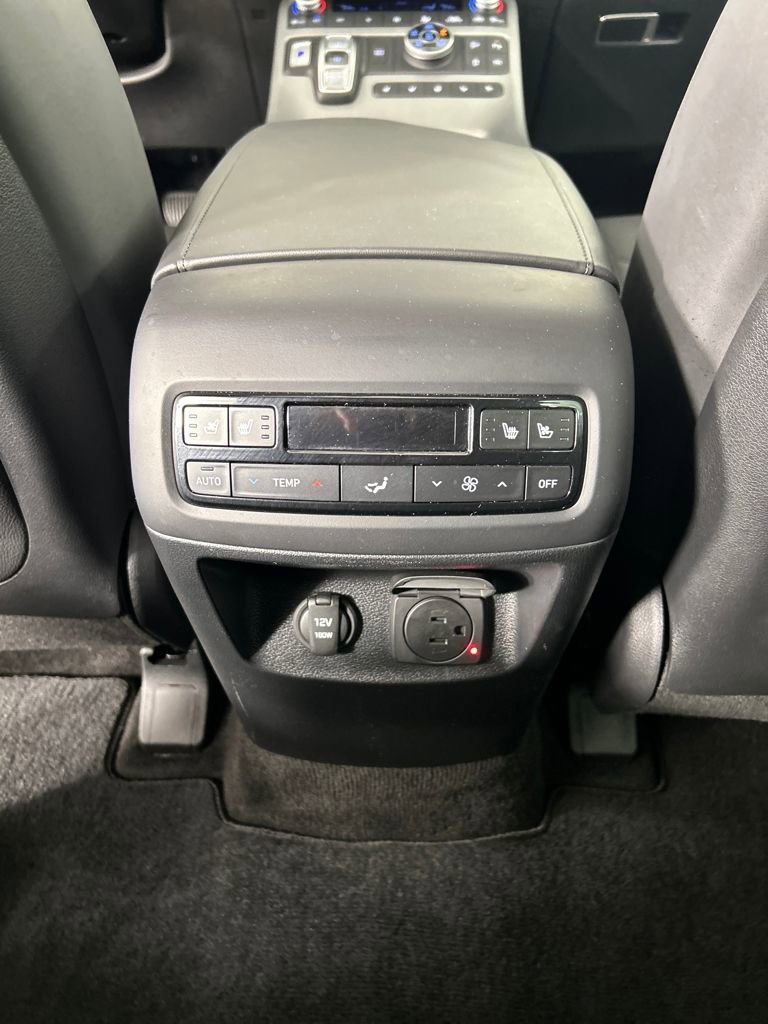 Certified 2025 Hyundai Palisade SEL image 27