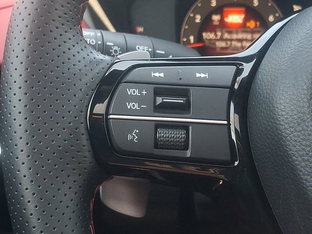 Certified 2025 Acura ADX A-Spec image 22